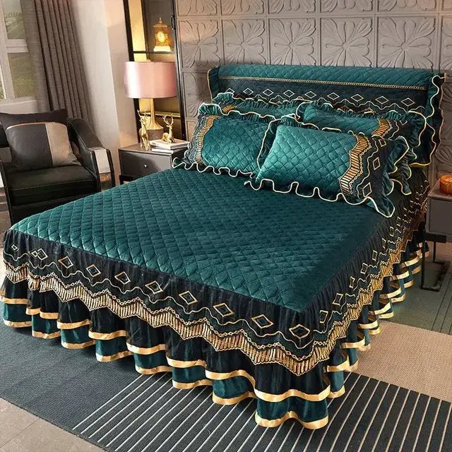 Luxury Winter Crystal Velvet Thicken Quilted Bedspread King Queen Size Flannel Bed Skirt Not Including Pillowcase