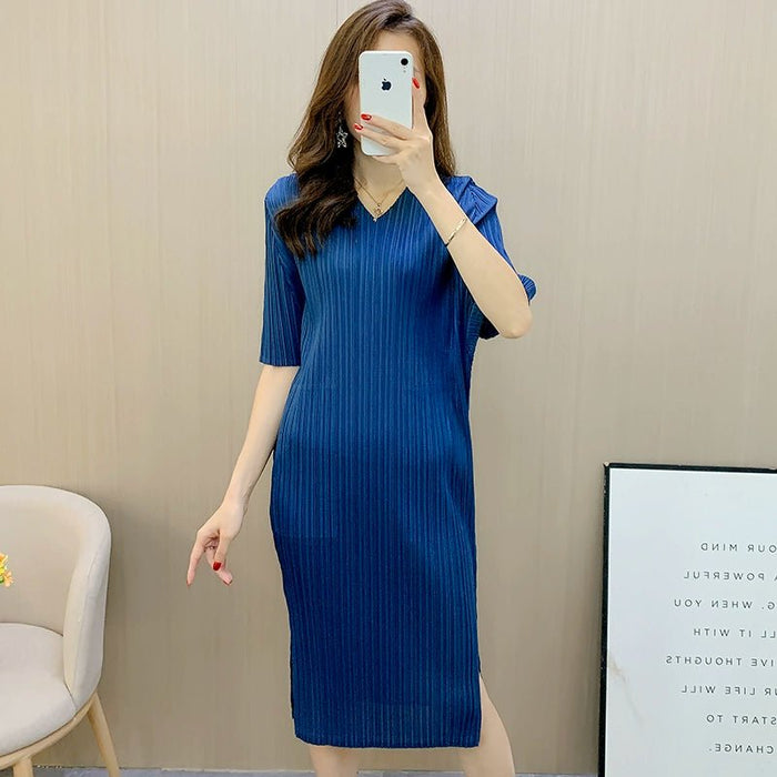 Sanzhai Pleated Loose V Solid Color Dress - CLICK TIK